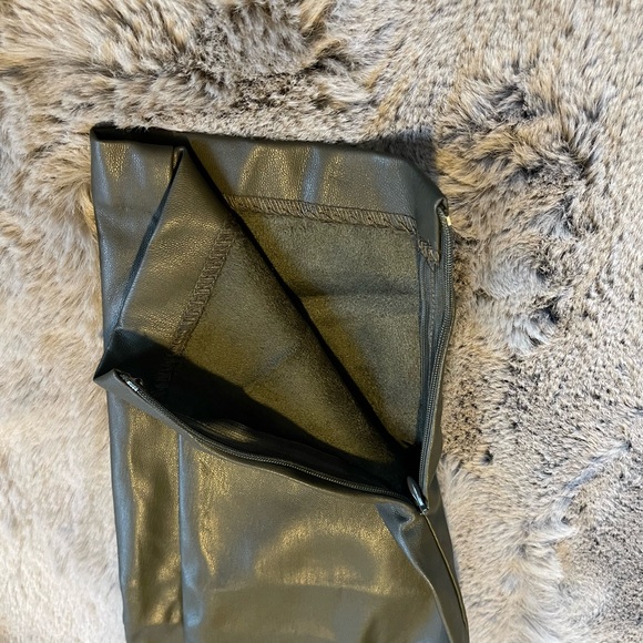 Olive Green Reitmans Faux Leather Leggings - Picture 7 of 11